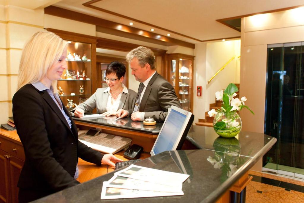 Hotel Weisses Ross Marienberg Esterno foto