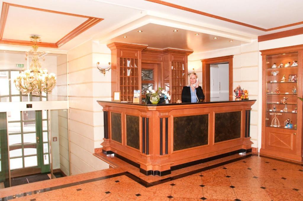 Hotel Weisses Ross Marienberg Esterno foto